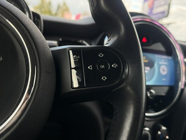 MINI ONE 2021