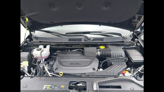 Chrysler Pacifica 2027