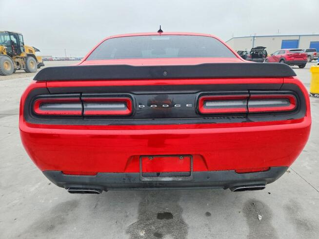 Dodge Challenger 2016
