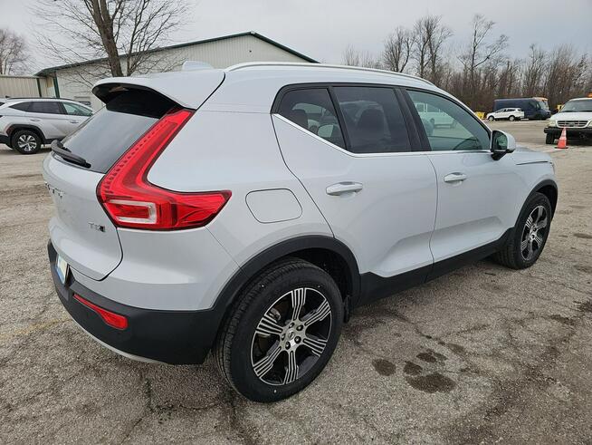 Volvo XC 40 2022