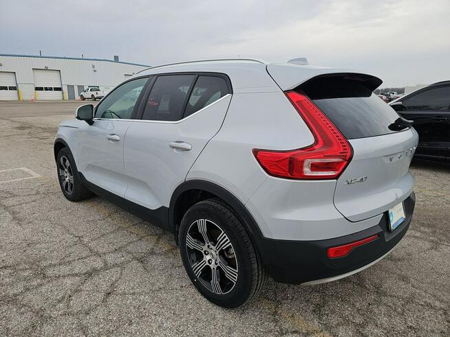 Volvo XC 40 2022