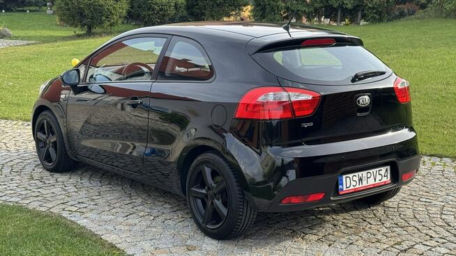 Kia Rio 1.4 Benz. 109KM - Zarejestrowany - Serwisowany, Klimatyzacja, Czujniki