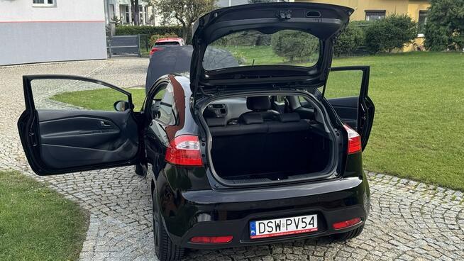 Kia Rio 1.4 Benz. 109KM - Zarejestrowany - Serwisowany, Klimatyzacja, Czujniki