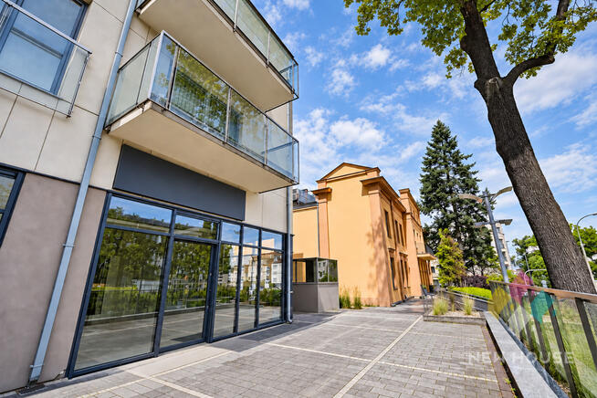 67 m2, centrum, parking, witryna, wysoki standard