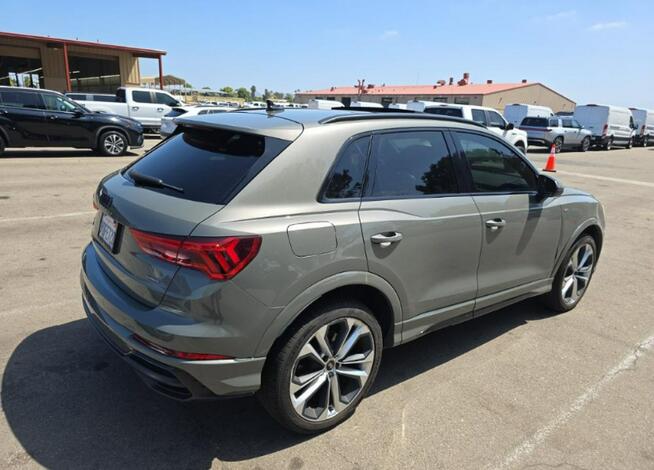 Audi Q3 2022