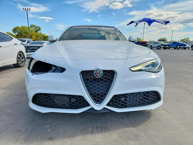 Alfa Romeo Giulia 2021