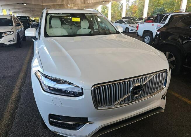 Volvo XC 90 2019