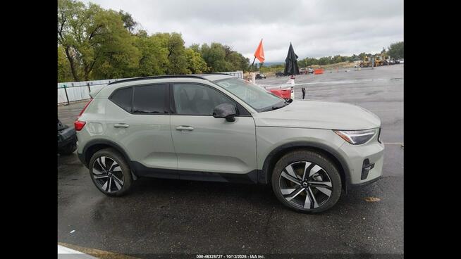 Volvo XC 40 2023