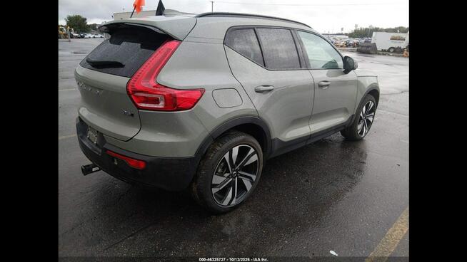 Volvo XC 40 2023