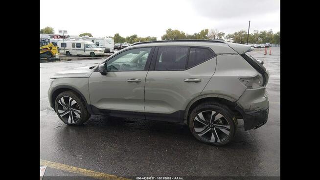 Volvo XC 40 2023