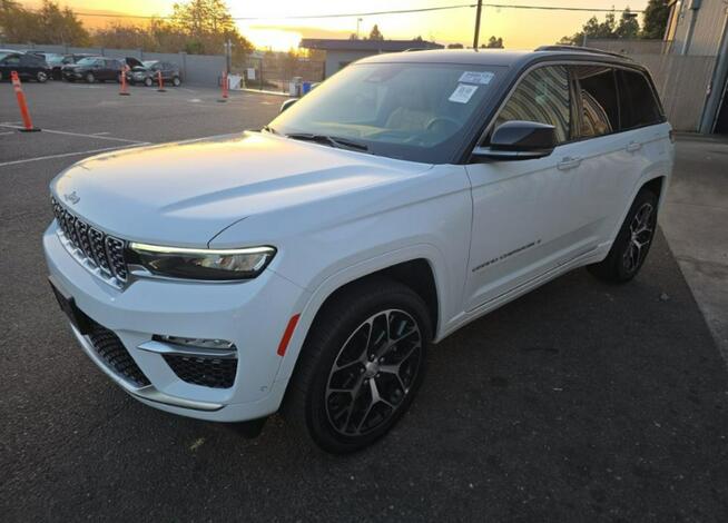 Jeep Grand Cherokee 2025