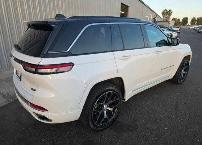 Jeep Grand Cherokee 2025