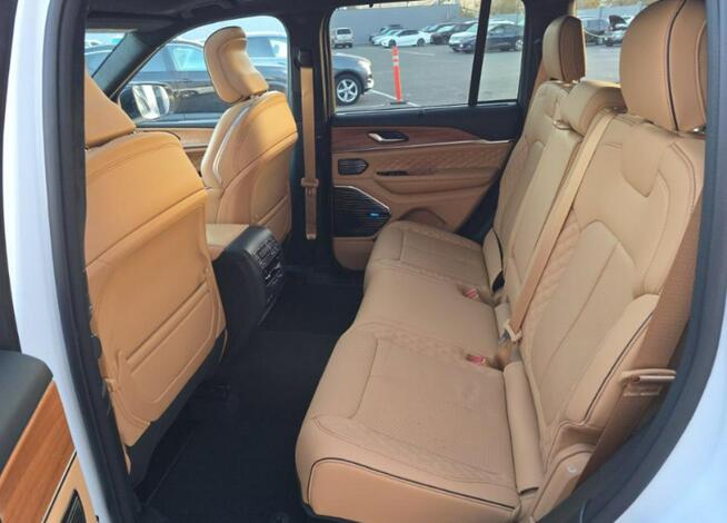 Jeep Grand Cherokee 2025