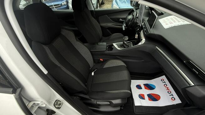 Peugeot 3008 1.6 hdi ledy asystenci radar podgrzewane fotele 1wl serwis 1.r.gwaranc