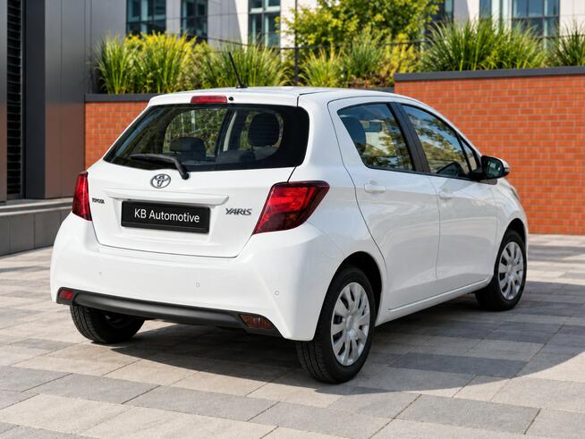 Toyota Yaris 2015