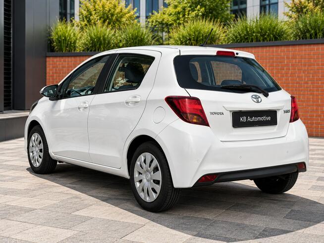 Toyota Yaris 2015