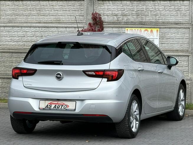 Opel Astra 2020