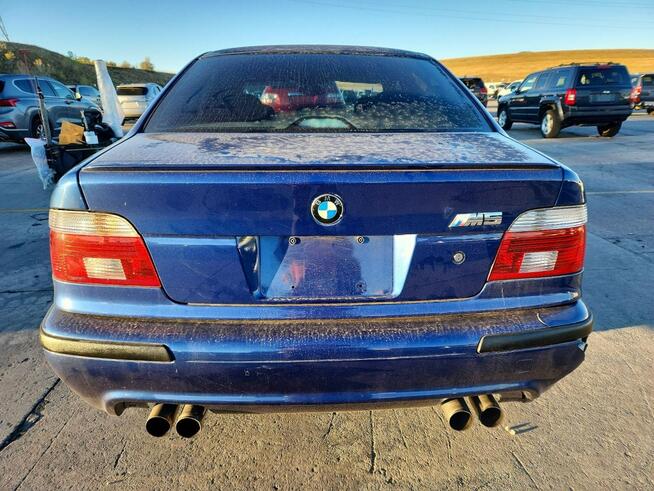 BMW M5 2001