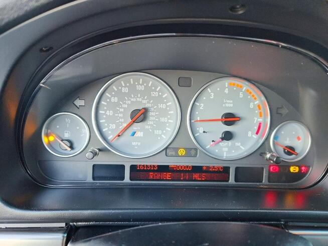 BMW M5 2001