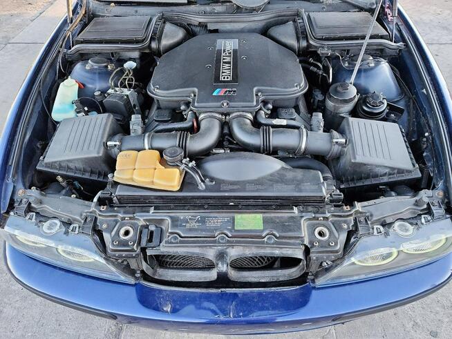 BMW M5 2001
