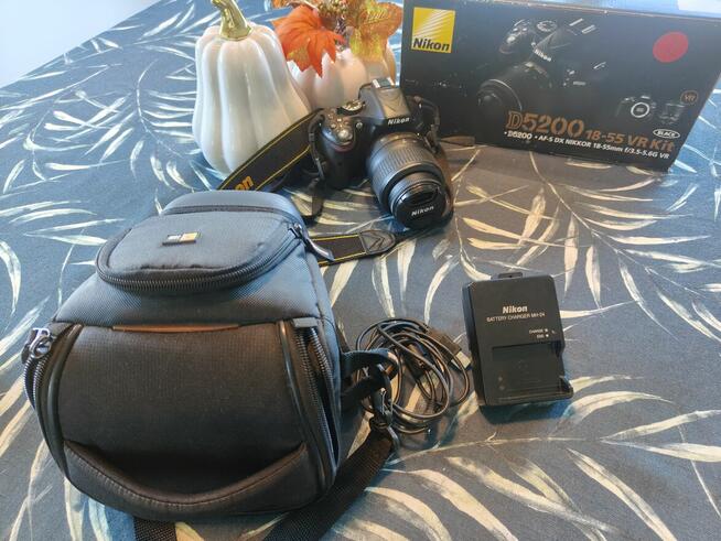 Aparat Nikon D5200 + Obiektyw 18-55 VR | Komplet z Torbą!