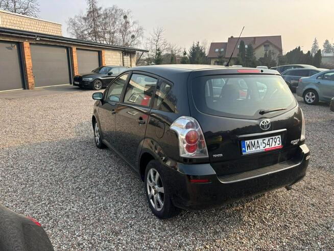 Toyota Corolla Verso 2005