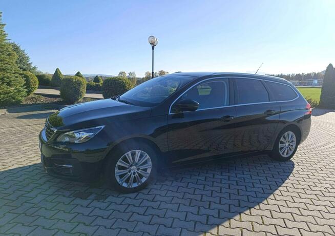 Peugeot 308 2021