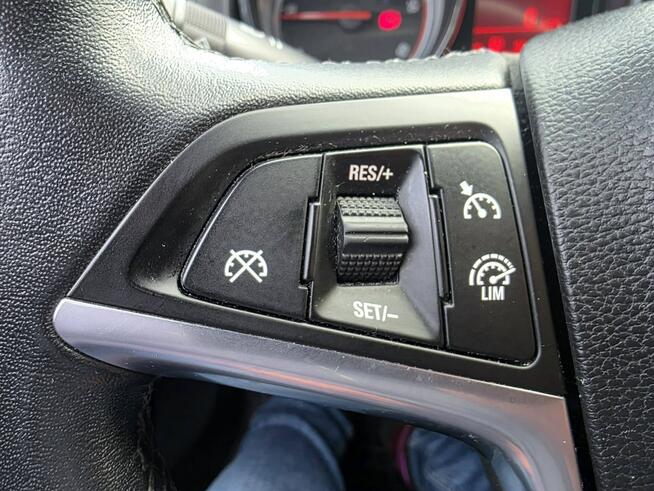 Opel Astra 2015