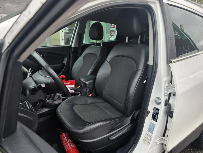 Hyundai ix35 2.0 CRDI 136 KM, Grzane Fotele, Navi, Klima, Kamera, Bluetooth, Alu