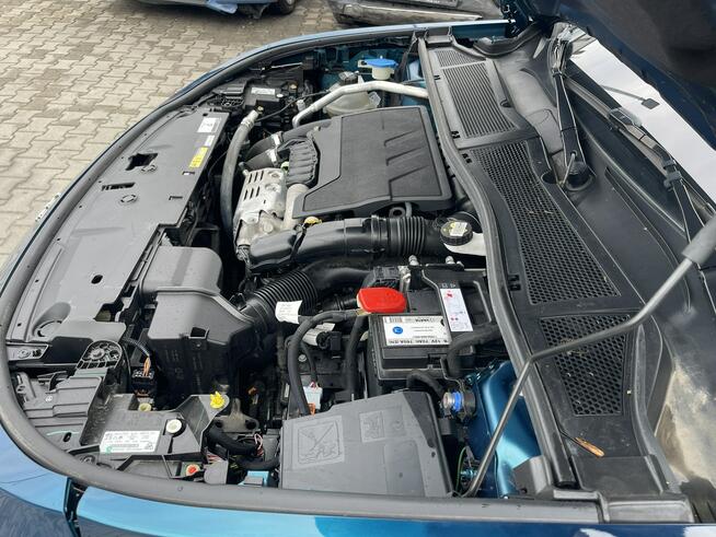 Peugeot 408 2023