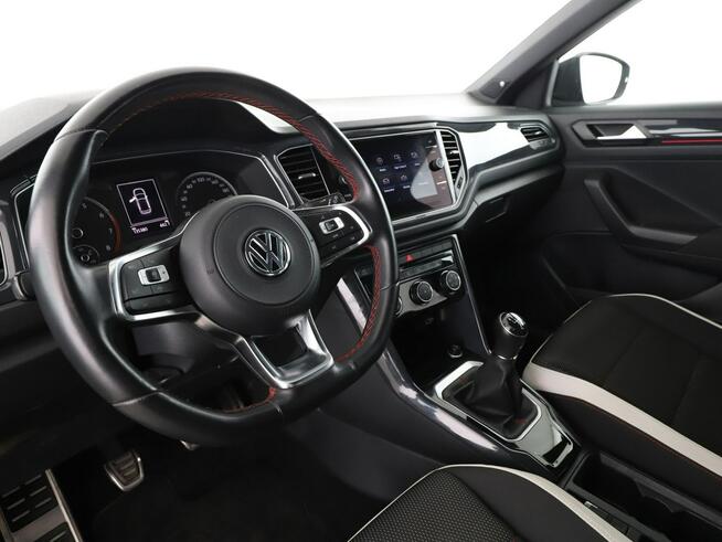 Volkswagen T-Roc 2019