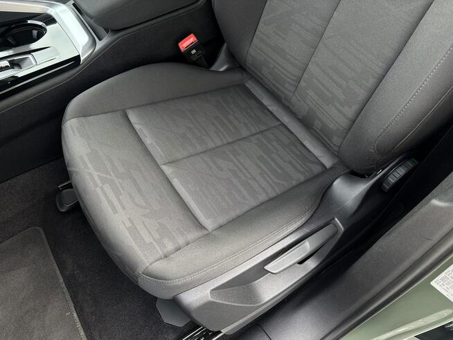 Audi Q5 S Line_LEDplus_ACC_CarPlay_3-strefy
