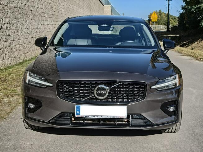 Volvo S60 2023