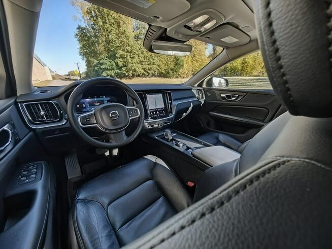 Volvo S60 2023