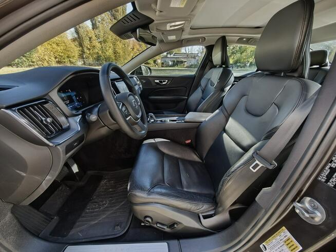 Volvo S60 2023