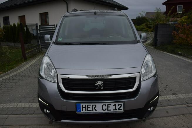 Peugeot Partner 1.6HDI 2015r 120KM Navi PDC Panorama Zadbany Sprowadzony