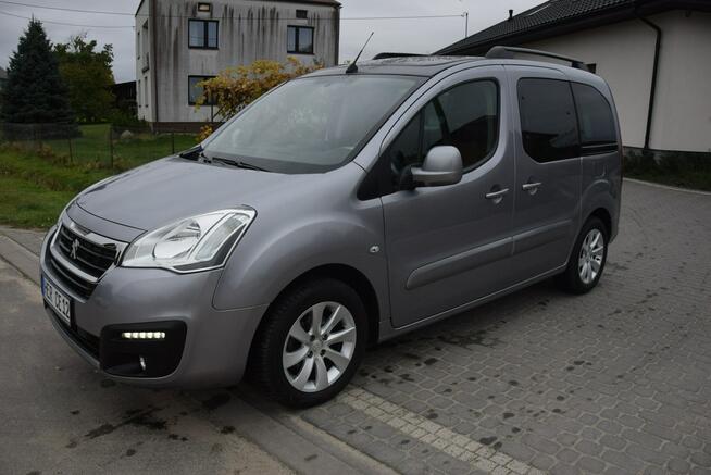 Peugeot Partner 1.6HDI 2015r 120KM Navi PDC Panorama Zadbany Sprowadzony