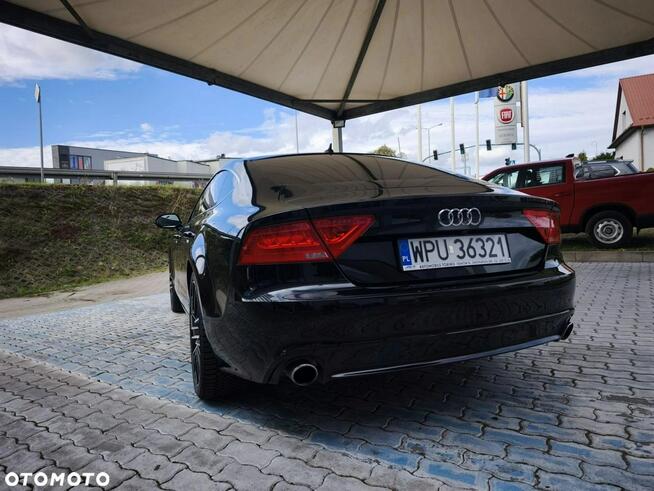 Audi A7 2011