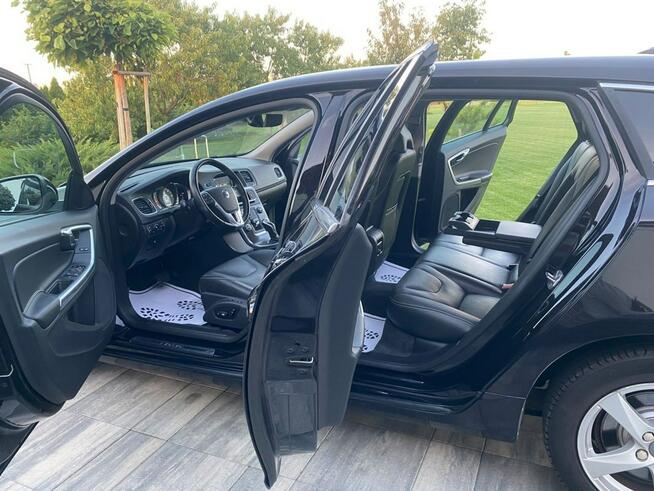 Volvo V60 2015