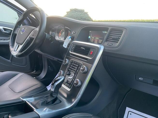 Volvo V60 2015