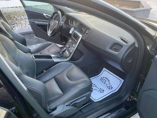 Volvo V60 2015