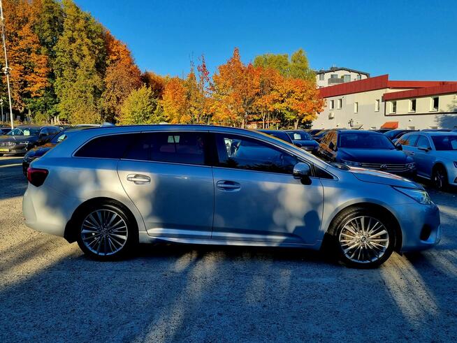 Toyota Avensis 2016