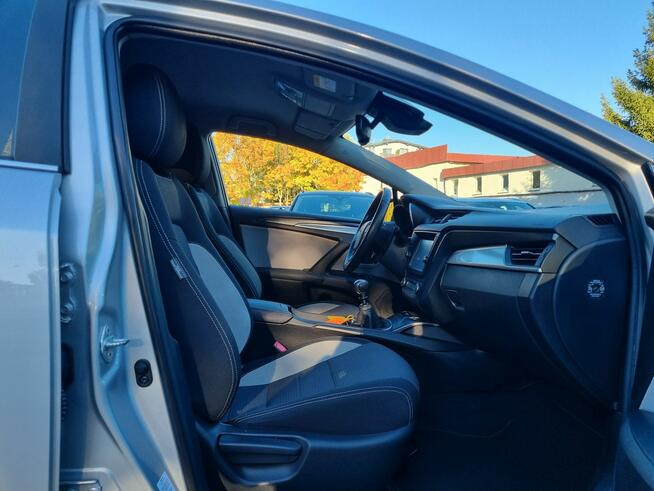 Toyota Avensis 2016
