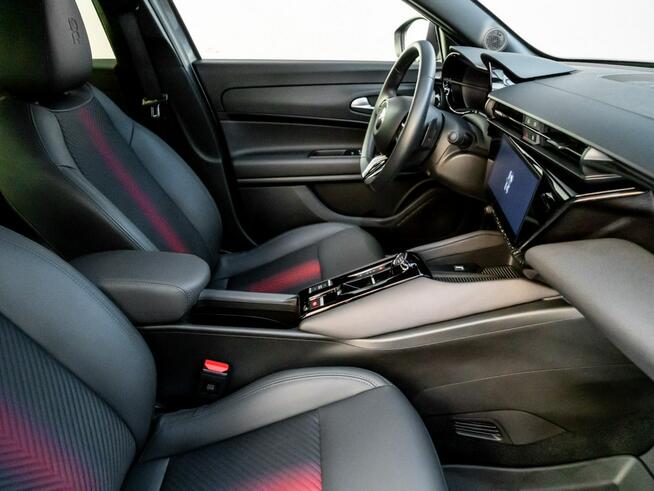 Alfa Romeo Junior 2024