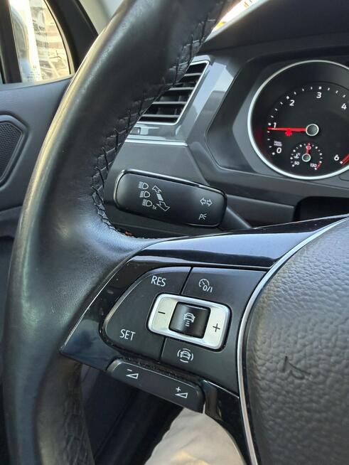 Volkswagen Tiguan 2.0 TDI 150 PS LED NAVI EL HAK EL KLAPA NOWY ROZRZĄD GWARANCJA