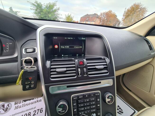 Volvo XC 60 4x4 Automat Navi PDC Xenon Led Klimatronik Sensory Tempomat Halogeny