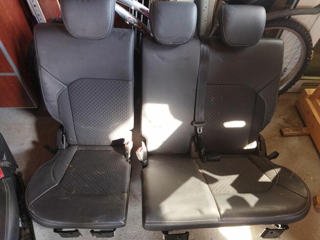 Fotele kpl. ford ecosport 2015r