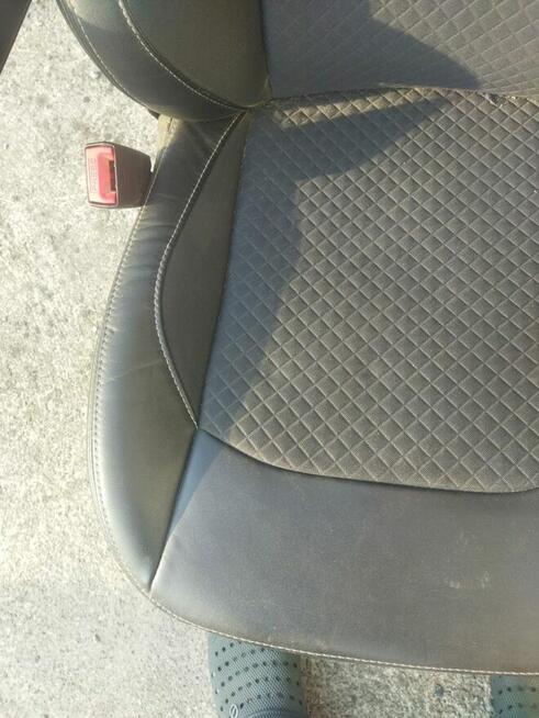 Fotele kpl. ford ecosport 2015r
