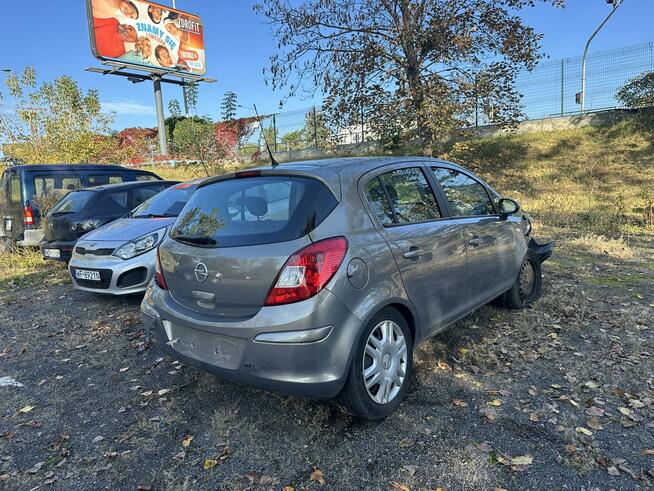 Opel Corsa 2011