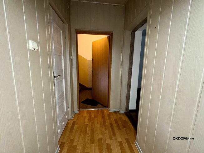 Dwa budynki mieszkalne i ponad 2000 m² gruntu w Starachowicach